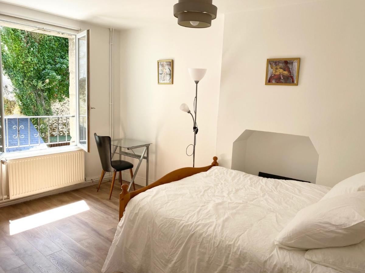 La Maison Des Remparts - Gite 3 Etoiles Pour 8 Pers A Лош Экстерьер фото